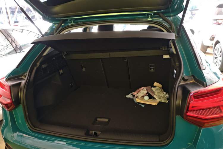 TDK.VehicleDetails.img