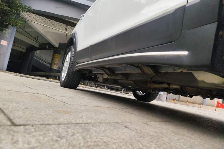 Used Chevrolet Captiva 2015 2.4L 4x4 Flagship Edition 7-Seater
