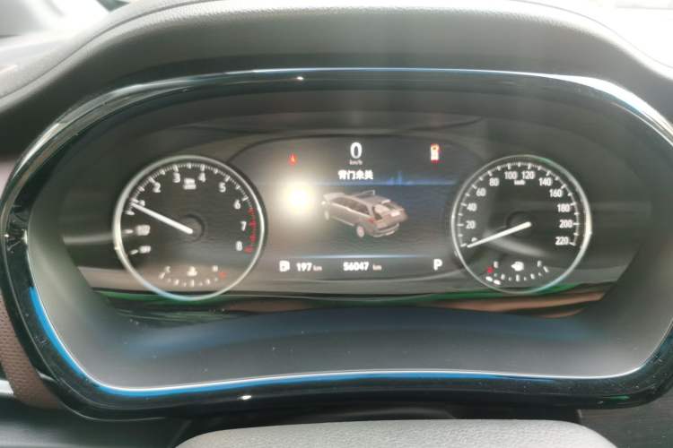 Used Buick GL8 2021 Land Cruiser Executive Class 652T Luxury Model
