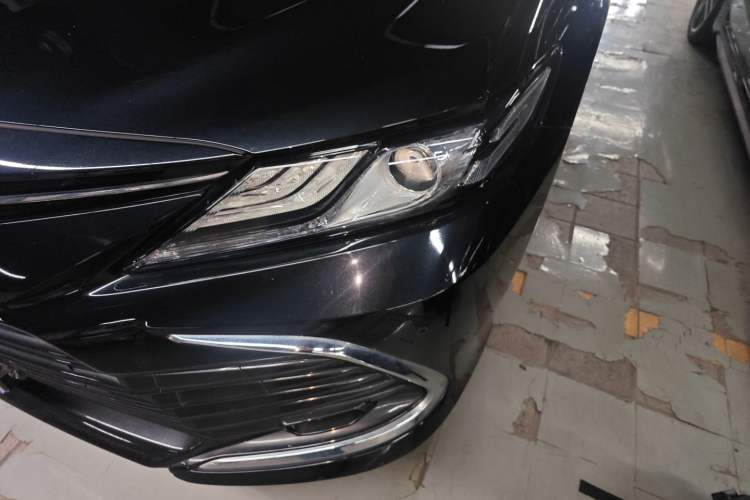 Used Toyota Camry 2021 2.0G Luxury Edition
