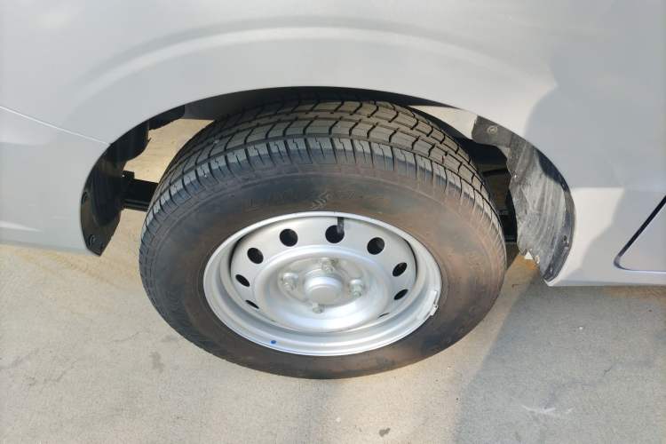 Used Wuling Hongguang V 2022 1.5L Jingqu Edition Electric-Assist LAR