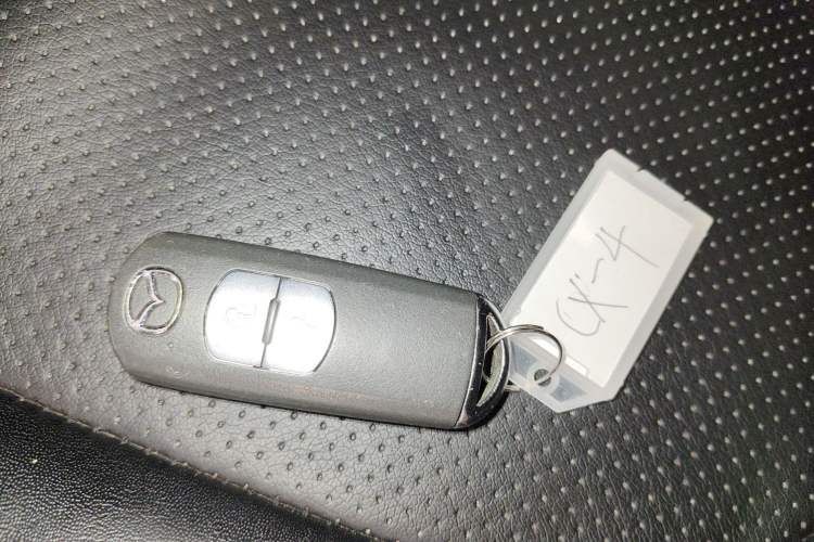 Used Mazda CX-4 2018 2.0L Automatic Two-Wheel Drive Blue Sky Dynamic Version China V Standard
