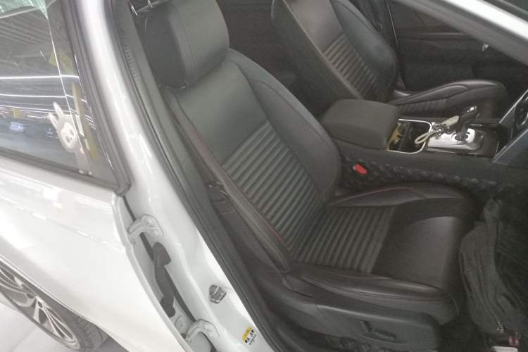 Used Land Rover Discovery Sport 2021 249 PS R-Dynamic S Performance Edition