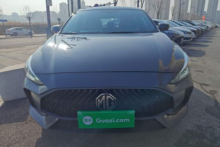 Used MG 5 2022 180 DVVT CVT Youth Luxury Edition
