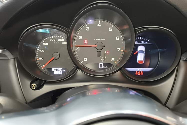 Used Porsche Macan 2018 Macan 2.0T
