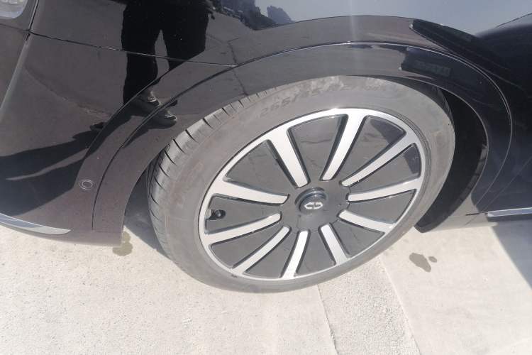 Used Hima AITO M9 2024 Range-Extended Ultra Version 42 kWh 6-Seater Model
