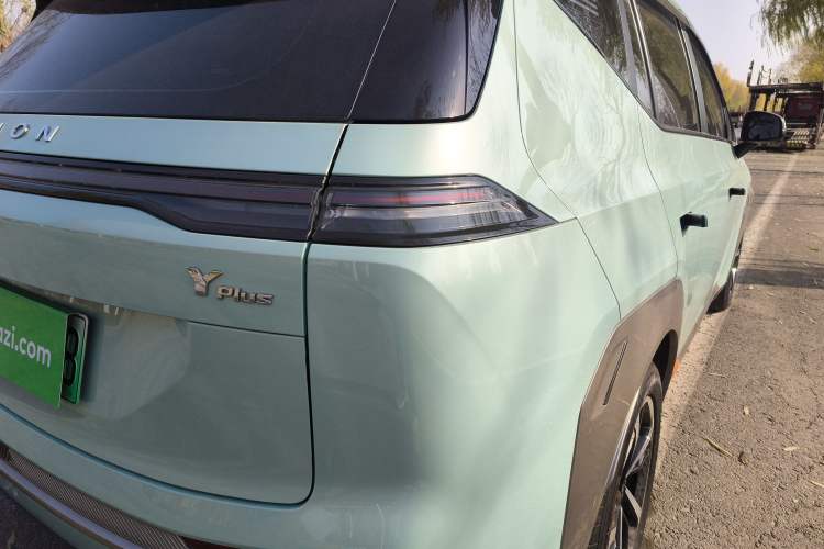 Used AION Y 2022 Plus 70 Smart Edition
