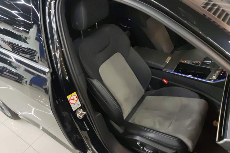 Used Audi A6L 2024 40 TFSI Luxury Dynamic Edition