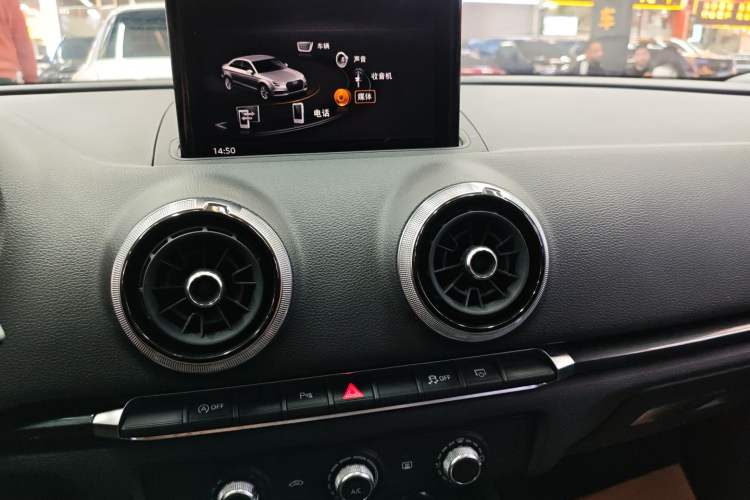 Used Audi A3 2019 Limousine 35 TFSI Fashion Edition China VI Emission Standard
