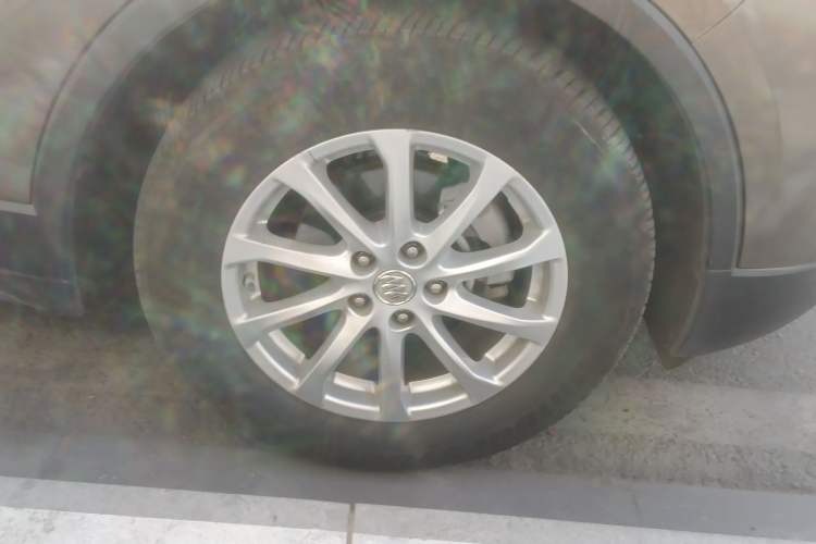 Used Buick Envision 2016 20T Two-Wheel-Drive Elite Model
