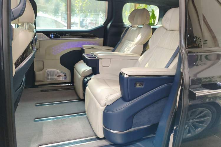 Used Zeekr 009 2022 Revised WE Version