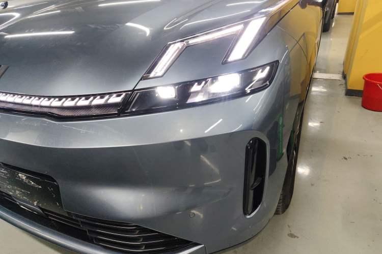 Used Lynk & Co 08 EM-P 2025 245km Ultra-Long Range Halo
