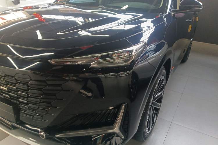 Used Changan UNI-K iDD 2022 Blue Whale iDD 130km 1.5T Prestige Model
