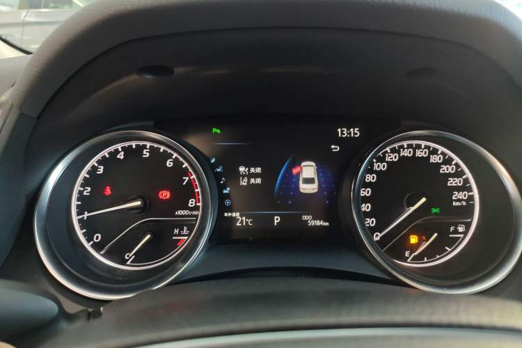 Used Toyota Camry 2019 2.5G Luxury Edition China VI Standard
