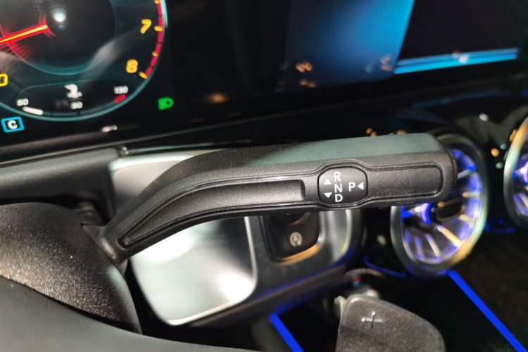 Used Mercedes-Benz GLB 2022 Refresh GLB 200 Dynamic Edition