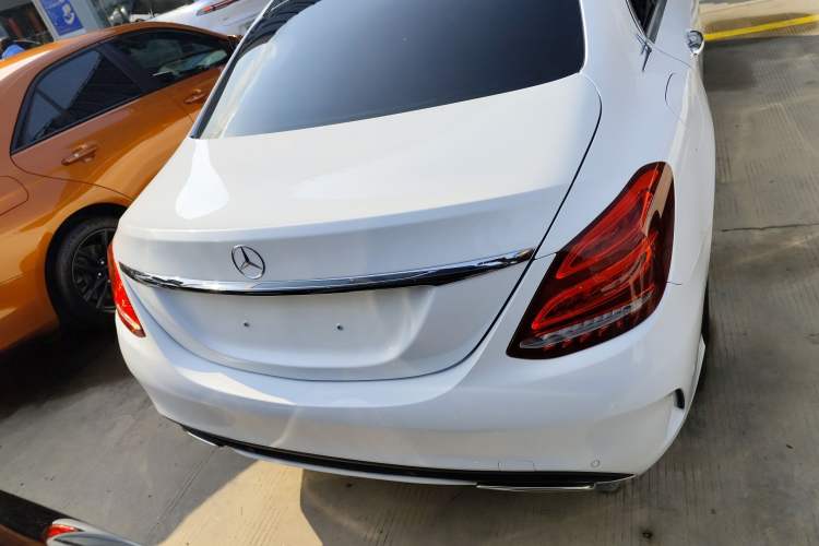 Used Mercedes-Benz C-Class 2017 Facelift C 200 L Sport Edition
