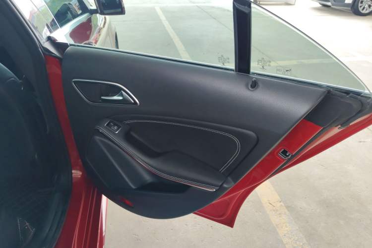 Used Mercedes-Benz CLA 2017 Facelifted CLA 200 Stylish Edition
