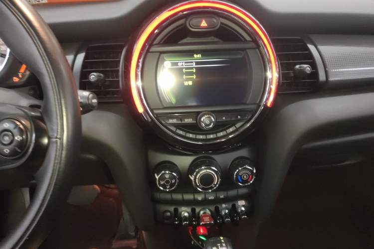 Used  MINI 2016 1.5T COOPER Five-Door Edition