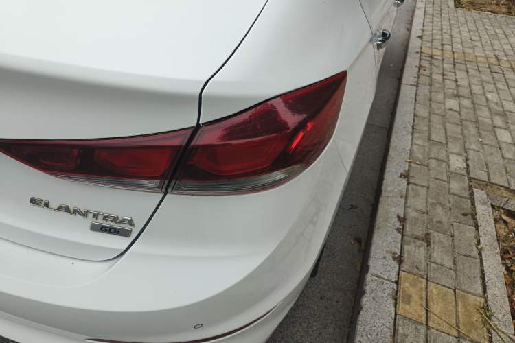 Used Hyundai Elantra 2016 1.6L Automatic ZhiXuan – Elite Version
