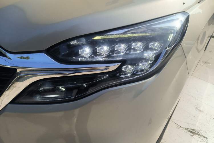 Used Buick GL8 2020 ES Land Cruiser 653T Comfort Edition
