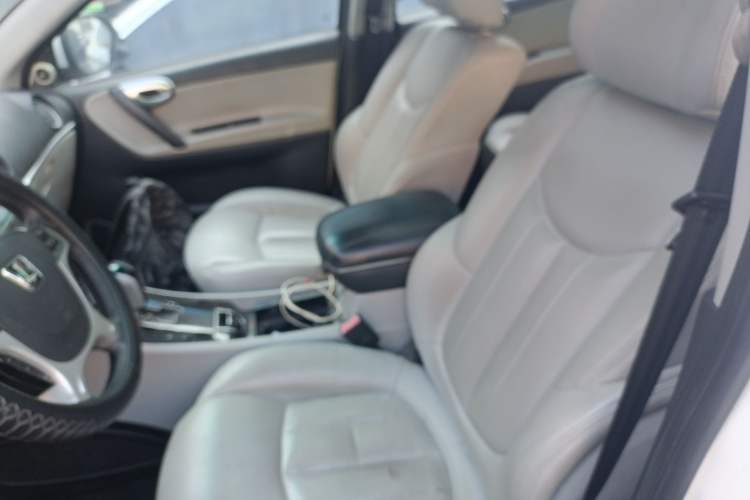 Used Luxgen Great 7 SUV 2014 2.2T Two-Wheel-Drive Smart Version