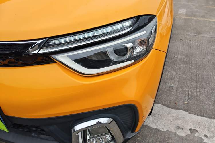 Used Dongfeng Aeolus AX4 2017 1.6L DCT Trendy Style