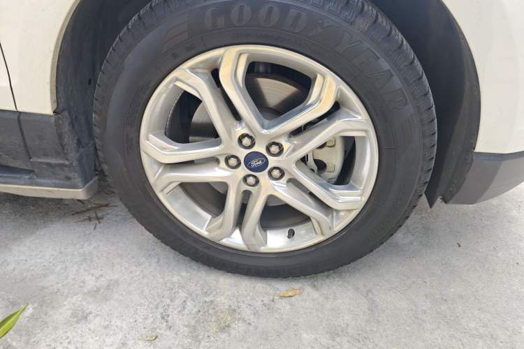 Used Ford Edge 2016 EcoBoost 245 Four-Wheel Drive Titanium Edition 7-Seater