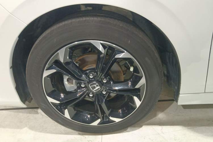 Used Honda Civic 2022 240TURBO CVT Dynamic Edition
