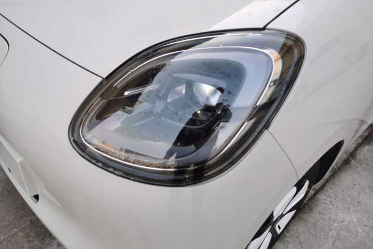 Used Wuling Hongguang MINIEV 2025 Four-Door Version Advanced Edition
