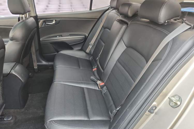 Used Kia K4 2014 1.8L Automatic GLS