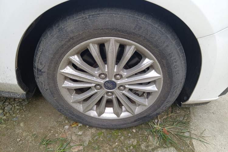 Used Ford Focus 2019 Sedan EcoBoost 180 Automatic Trend Edition