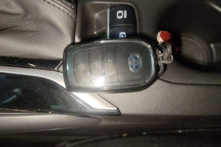 Used Toyota Corolla 2023 1.8L Smart Electric Hybrid Dual-Motor Elite Edition
