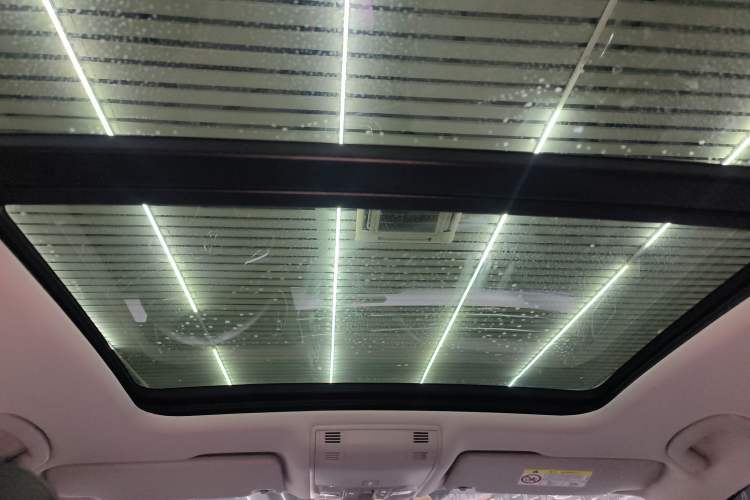 Used Volkswagen Magotan 2023 2 Million Units Commemorative Edition 330TSI DSG Luxury Version
