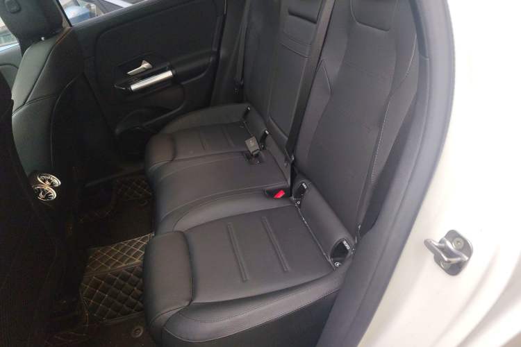 Used Mercedes-Benz GLA 2023 Facelifted GLA 200