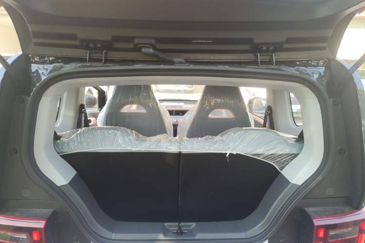 Used Chery QQ Ice Cream 2024 Edition Youth Version 205km Sundae
