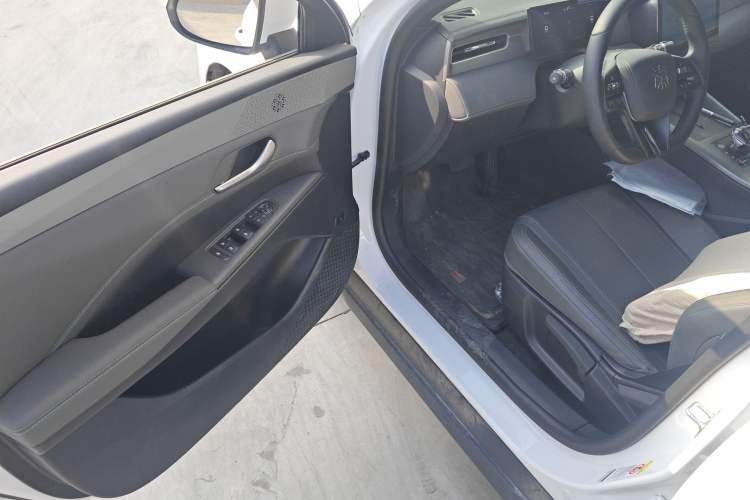 TDK.VehicleDetails.img