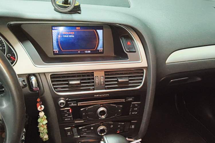 Used Audi A4L 2013 35 TFSI Automatic Standard Model
