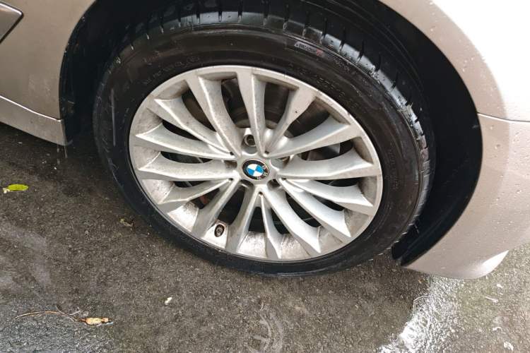 Used BMW 5 Series 2020 525Li Luxury Package
