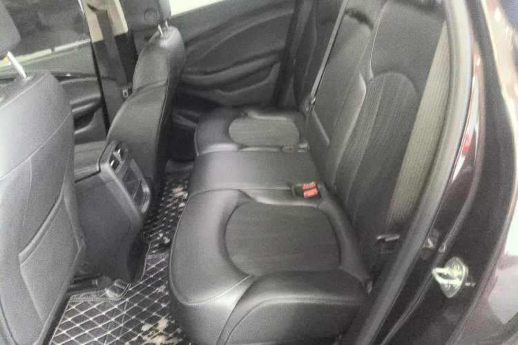 Used Buick Envision 2020 20T Two-Wheel Drive Leading Version
