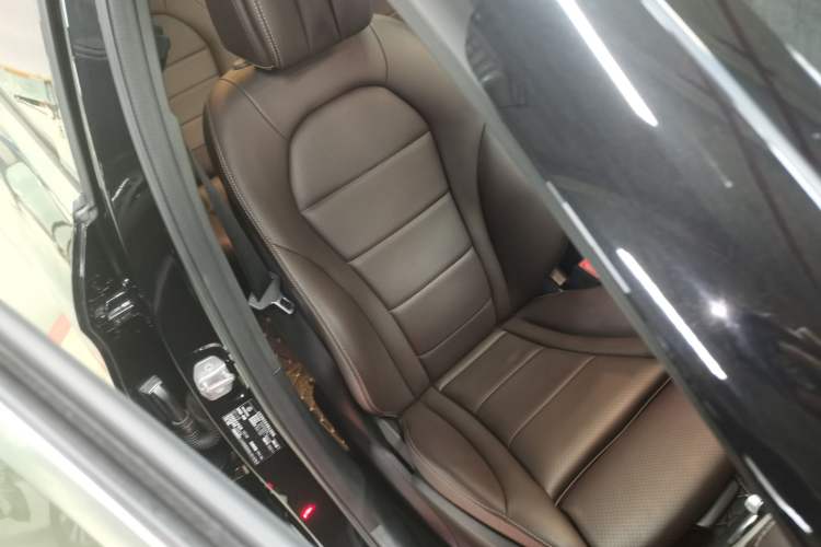 Used Mercedes-Benz GLC 2022 Refreshed GLC 300 L 4MATIC Dynamic Edition Prestige Version
