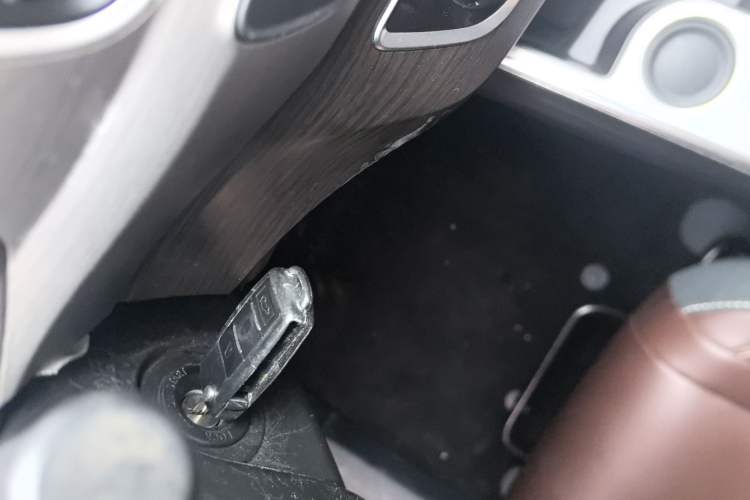 Used FORTHING T5 2022 Grand Edition 1.6L Manual Dream-Chasing Five-Seat Model
