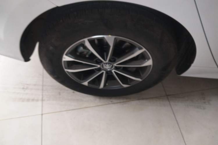 Used BYD Qin PLUS 2024 HONOR Edition DM-i 55KM Leading Model
