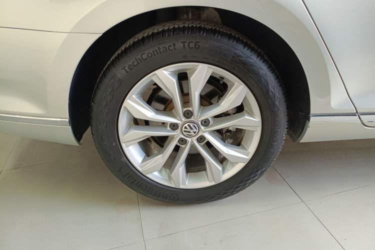 Used Volkswagen Magotan 2019 330TSI DSG Luxury Model China V Standard
