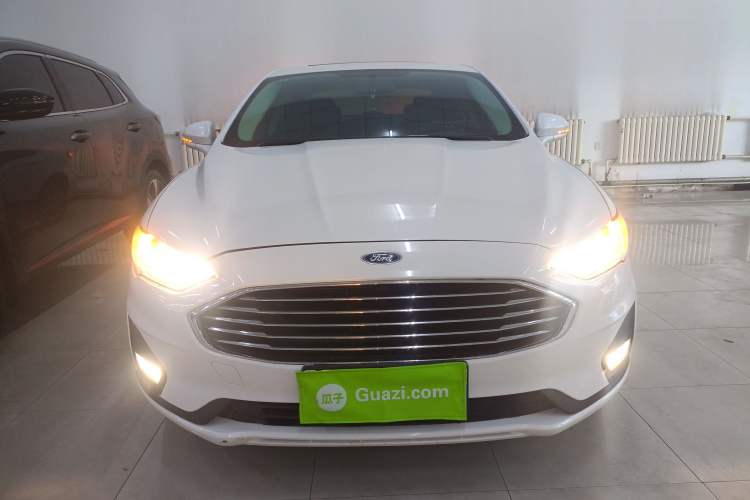 Used Ford Mondeo 2018 EcoBoost 180 Smart Control Fashion Model China VI Standard