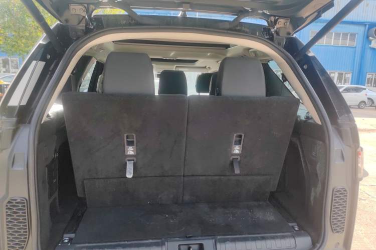 Used Land Rover Discovery 2017 3.0 SC V6 SE
