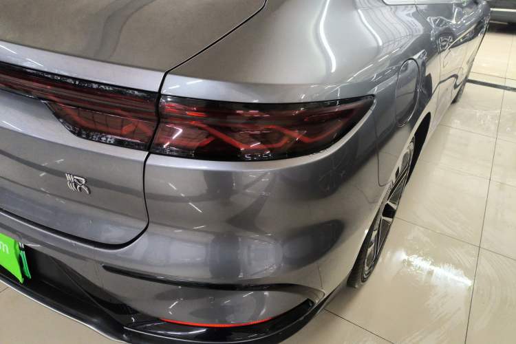 Used BYD Han 2023 EV Champion Edition 605KM Front-Drive Premium Model