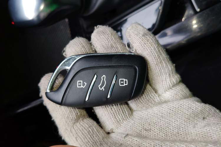 Used Roewe i5 2021 Revised Version 1.5L CVT Diamond Edition
