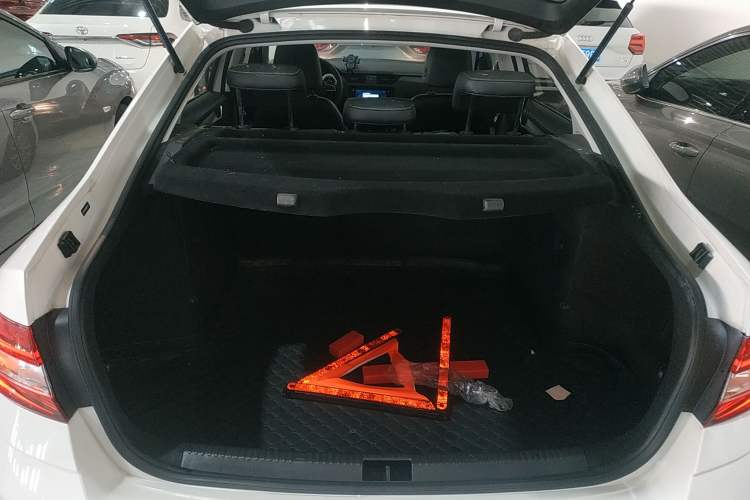 Used Skoda Octavia 2021 1.5L Automatic Comfort Edition
