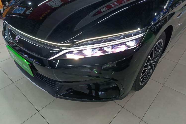 Used BYD Han 2024 EV Glory Edition 506KM Front-Wheel-Drive Premium Model
