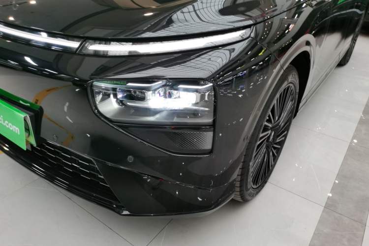 Used XPeng G9 2025 625 Long-Range Max
